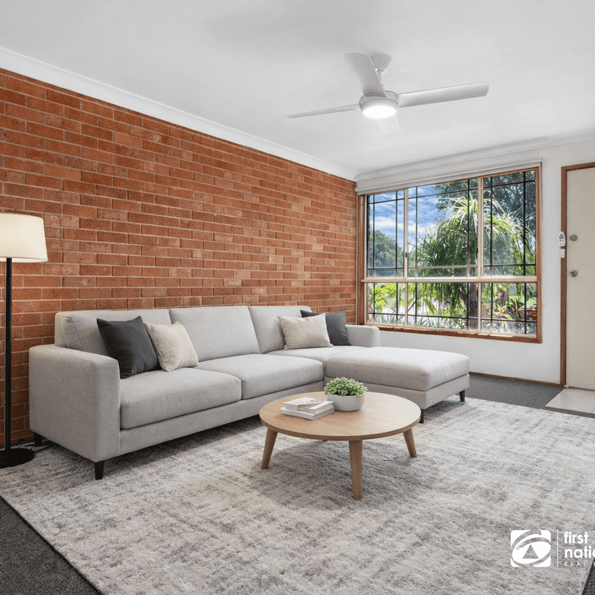 Lovely Home - Photo 1