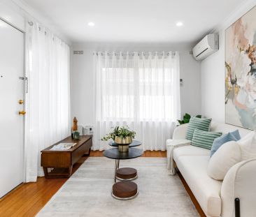 Space, comfort and convenience come together in Tullamarine - Photo 1