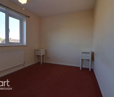 3 bedroom semi-detached house to rent - Photo 6