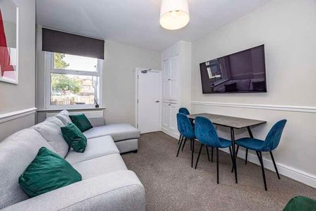 Rooms // Windsor Street ( Bed House Share), NG9 - Photo 2