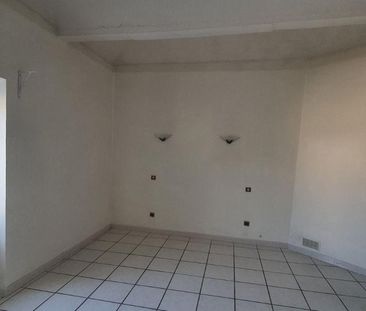 Location Appartement 4 pièces 60m² CHOMERAC 07210 - Photo 4
