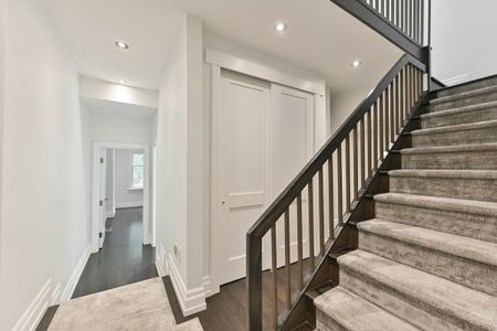 69 Hazelton Ave, ON, CA, Toronto - Photo 5