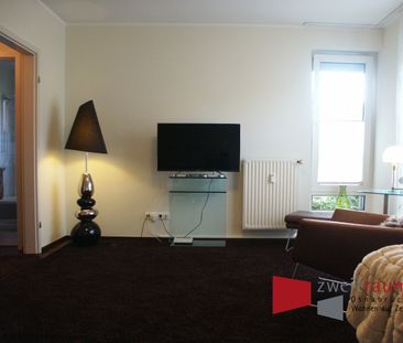 Hellern, stilvoll eingerichtetes Apartment mit Tiefgaragenstellplat... - Photo 1