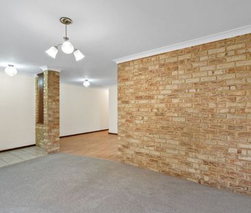 Comfortable & Low-Maintenance Living - Photo 1
