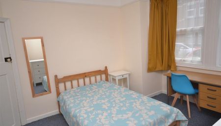 8 Danes Road, EX4 4LS (x5) - Photo 5