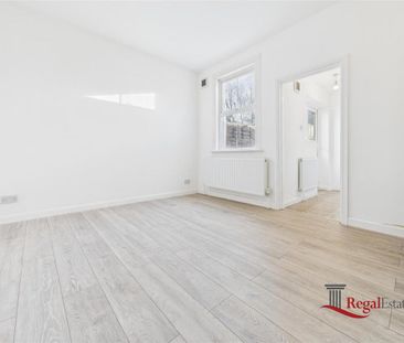 4 bedroom terraced house to rent - Photo 6