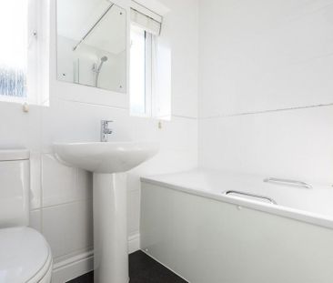 3 bedroom house to rent - Photo 6