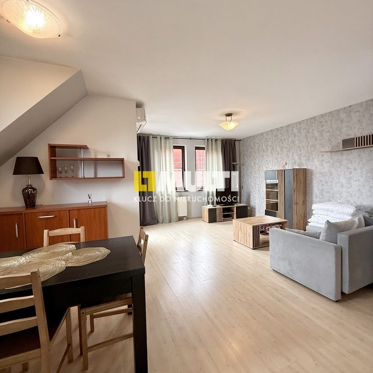 Duże mieszkanie na Starym Mieście! 78 m² WYNAJEM - Photo 1