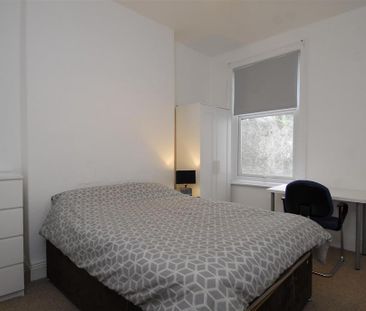 4 bedroom house to rent - Photo 4