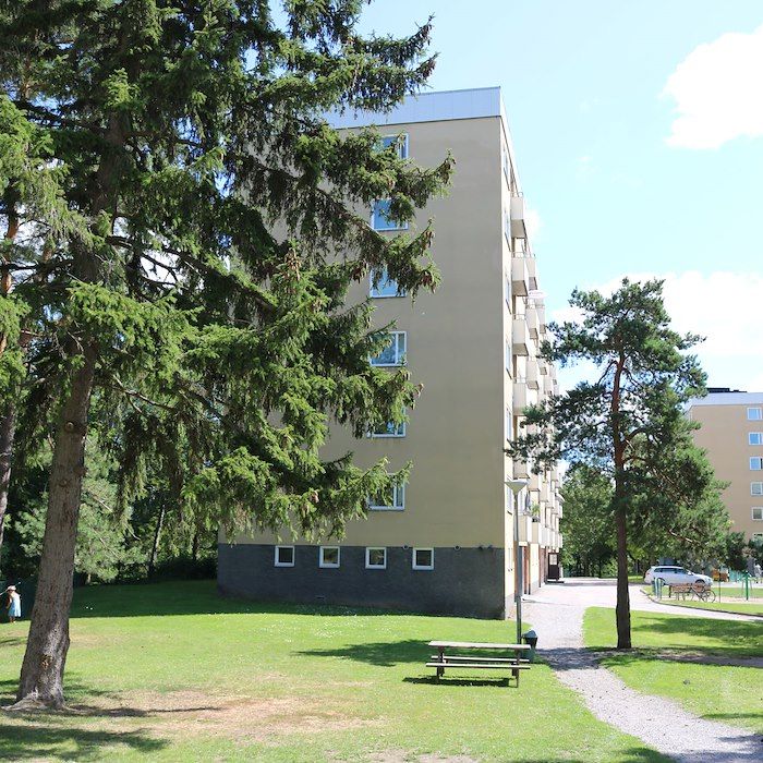 Törnrosavägen 14, Karlhov - Foto 1
