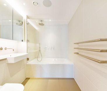 Apartment in Manhattan Loft Gardens, designed by SOM architects who... - Photo 6