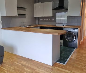 2 Bed Flat, Joules House, NW6 - Photo 6