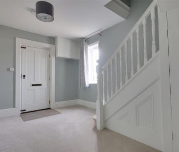3 bedroom detached house to rent - Photo 6