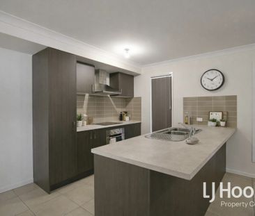 Modern & Low Maintenance - Solar Panels - Quiet Street Locale - Photo 5