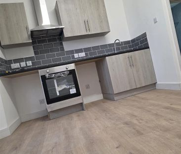 2 bed to rent Rutland Road, PE25 - Photo 2