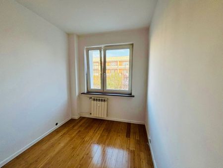 3 pokojowe mieszkanie na Os. Dąbrowszczaków 73.5 m² - Photo 3
