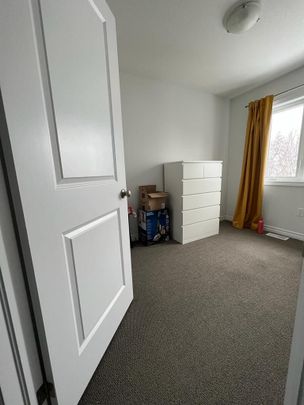 For Lease - 124 Compass Trail Unit# 27, Cambridge, Ontario - Photo 1