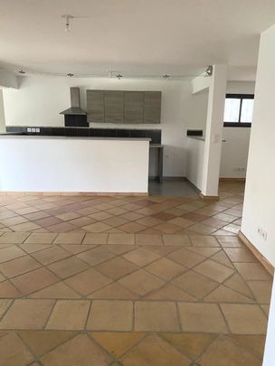 Location Appartement 3 pièces 85m² CANNES 06150 - Photo 1