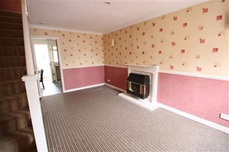 2 bedroom property to rent - Photo 2