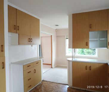 2-BEDROOM PLUS STUDY IN PAKURANGA - Photo 5