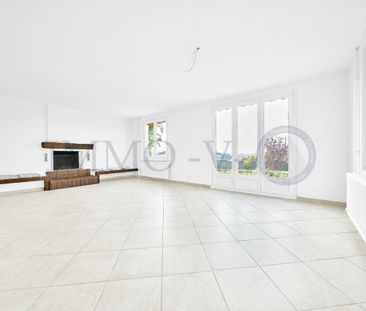 SPACIEUSE ET INDIVIDUELLE AVEC GRAND JARDIN - Photo 1