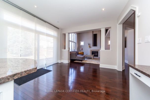 For Lease - 3420 MISTWELL Crescent, Oakville, Ontario - Photo 1