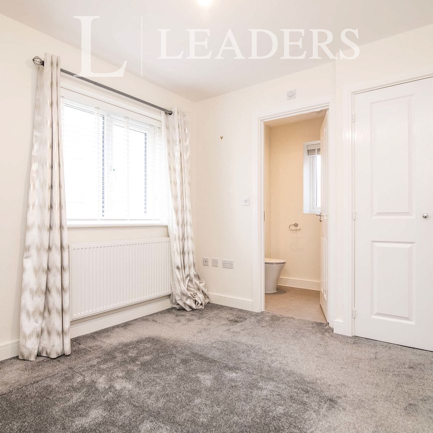 3 bedroom house to rent Bicentennial Road, Birmingham, B38 - Photo 1