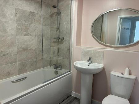 2 bedroom apartment to rent - Photo 5