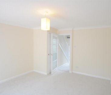 2 bedroom house to rent - Photo 2