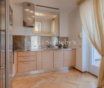 Exclusive duplex with terrace in the Palestro area - Photo 4
