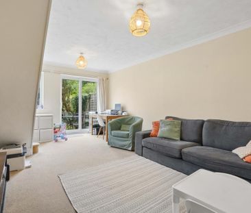 2 bedroom terraced house to rent - Photo 1