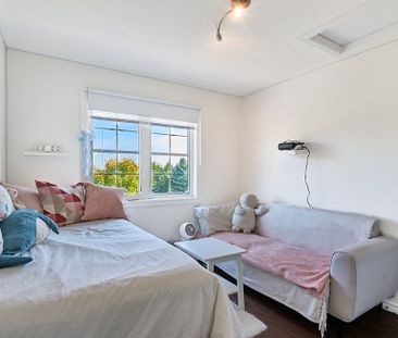 For Lease - 114 Battersea Crescent, Kanata, Ontario - Photo 6