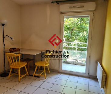 Location Appartement 1 pièce 19m² ST MARTIN D HERES 38400 - Photo 1