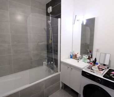 Location Appartement 3 pièces 68m² STE LUCE SUR LOIRE 44980 - Photo 4
