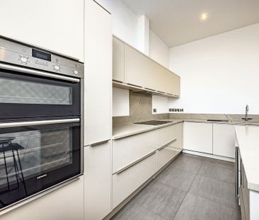 Park Terrace, Nottingham, NG1 - Photo 2