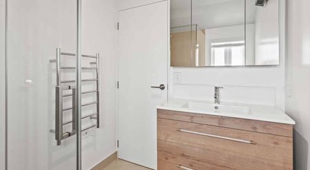 Brand New 2-Bedroom Townhouse in Addington – Modern Living at Its Best! - Photo 3