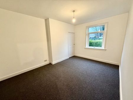 Lennox Road, Dumbarton, G82 - Photo 2