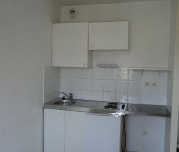 Studio - Aix-En-Provence (13100) - 17.23 m² - - Photo 3