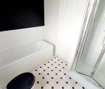 3 bedroom end of terrace house to rent - Photo 6