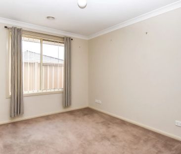 Comfortable Living in a Quiet Neighbourhood - Photo 6