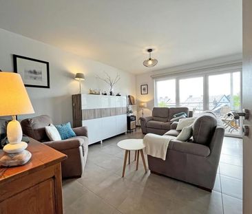 Appartement te huur - foto 2
