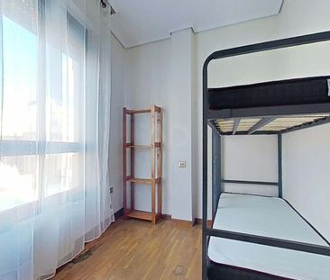 Piso de alquiler en Plaza Santa Clara 4, 4, Casco Histórico - Photo 1