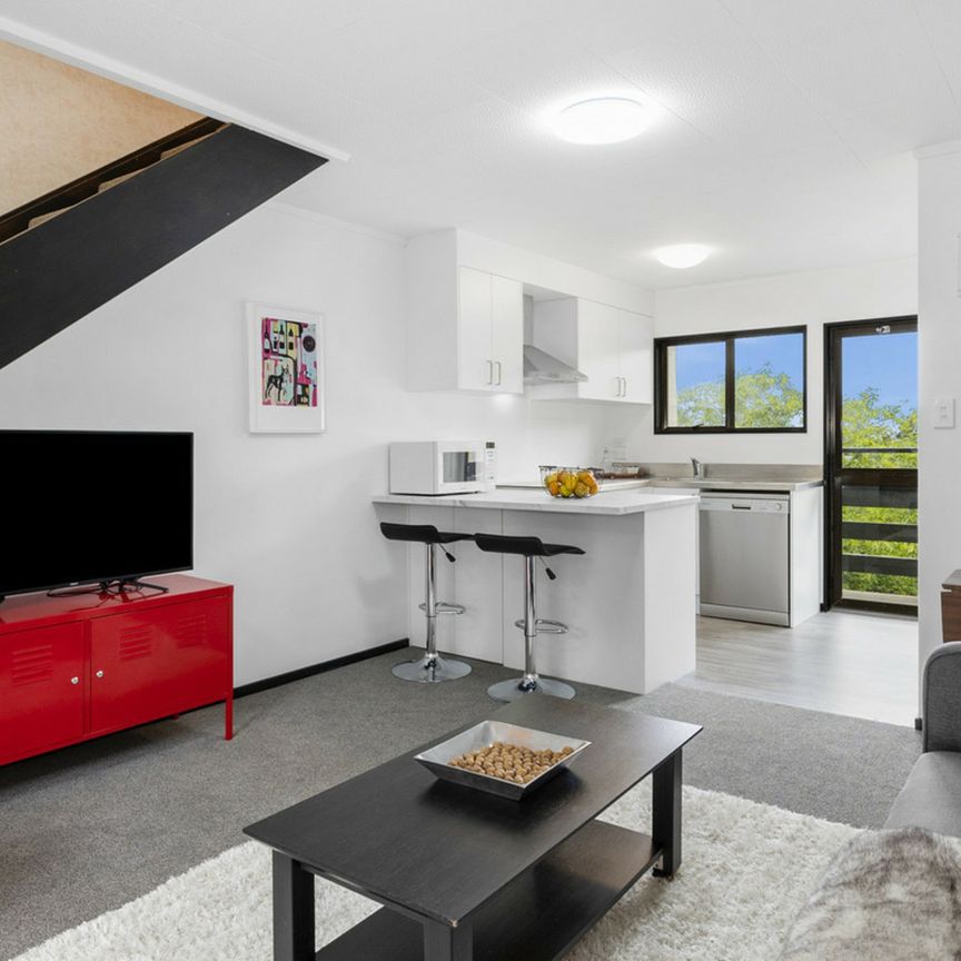 Inner City Apartment on Queen - Photo 1