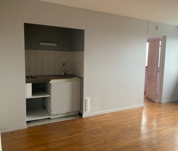 Location Appartement 2 pièces 36m² CALUIRE ET CUIRE 69300 - Photo 2