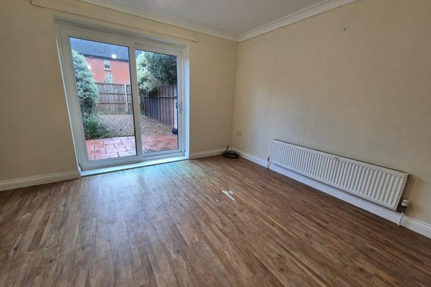 Freda England Close - Photo 1