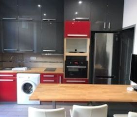 T1 - Photo 2