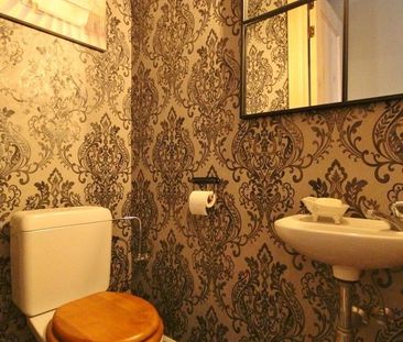 Charmante gemeubelde hoekwoning gelegen in het hartje van Zoutleeuw - Photo 2