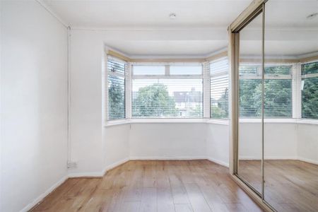 2 bedroom maisonette to rent - Photo 5