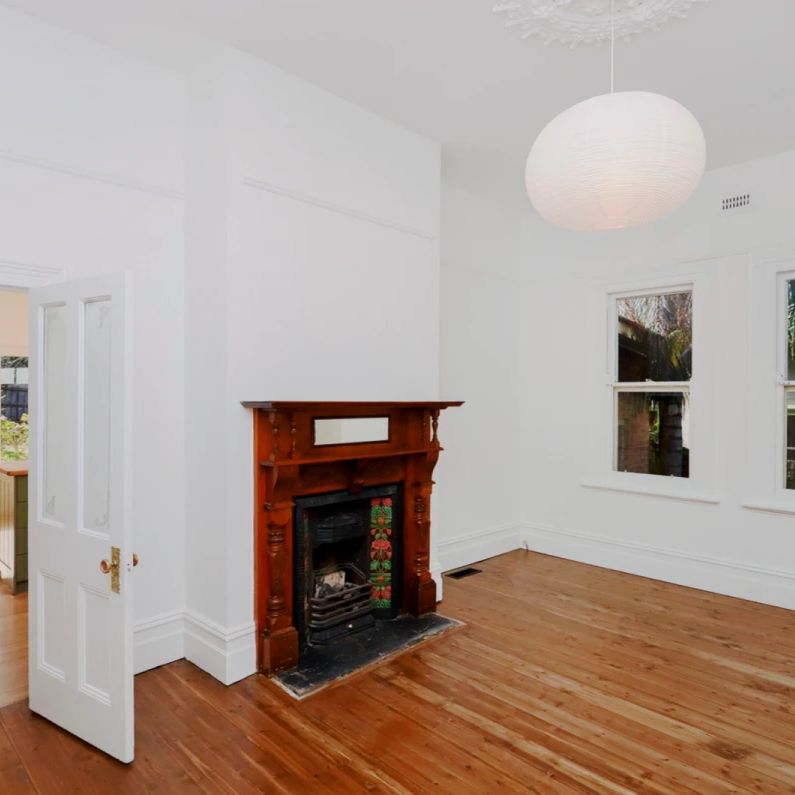 4 Bed, 1 Bath - Photo 1