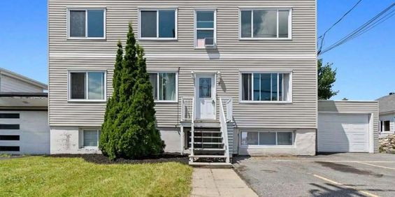 5½ Chauffé/éclairé, 3 Chambres, 2 Statio - Photo 3